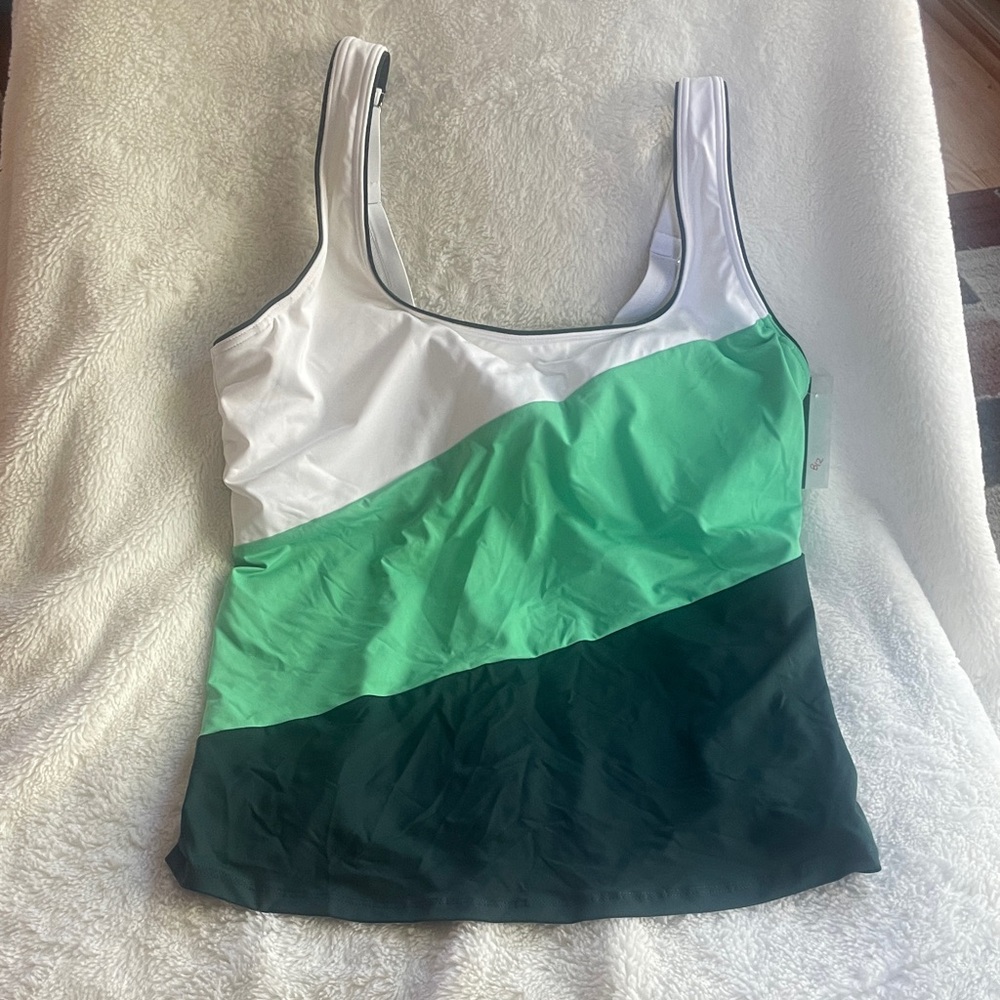 Lands' End Square Neck Underwire Tankini Top. Deep green + white dia Size 14 NWT
